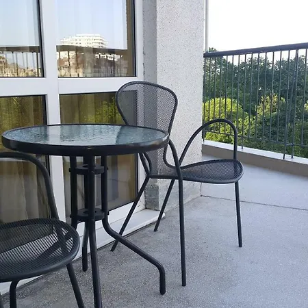 Apartment Biyana